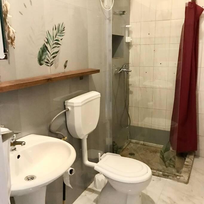 Syds Beach House Praia Bagian luar foto